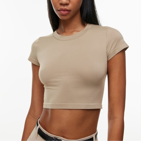 Sunday Best Sinch Smooth Willow Cropped T-Shirt - Picture 1 of 3